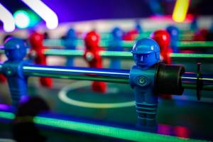 Tauche ein in die Welt der Arcade-Klassiker und Multiplayer-Action bei JKS. Jetzt erleben – allein oder im Duell mit Freunden!